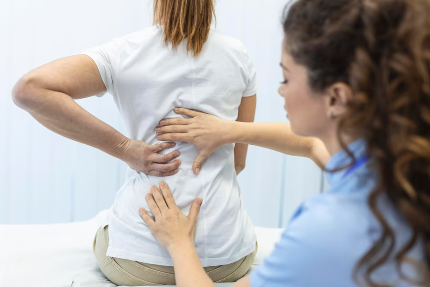 kaj pomenijo bolečine v križu